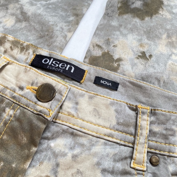OLSEN EUROPE Women Size 12 (Med/ Large) Mona Slim Power Stretch Camouflage Jeans - Picture 4 of 9